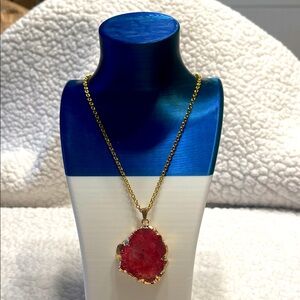 Elegant Gold and Red dyed Quartz Pendant Necklace